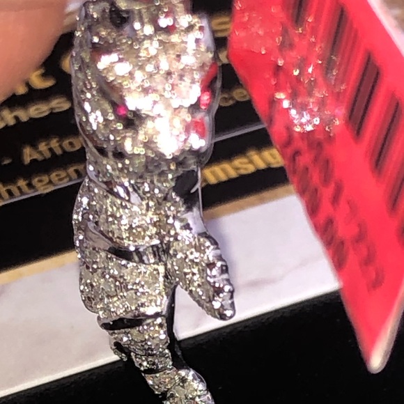 Mesmerizing REAL DIAMOND Custom tiger pendant WOW! - Picture 9 of 15